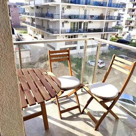 Apartmán Naby By The Sea Năvodari