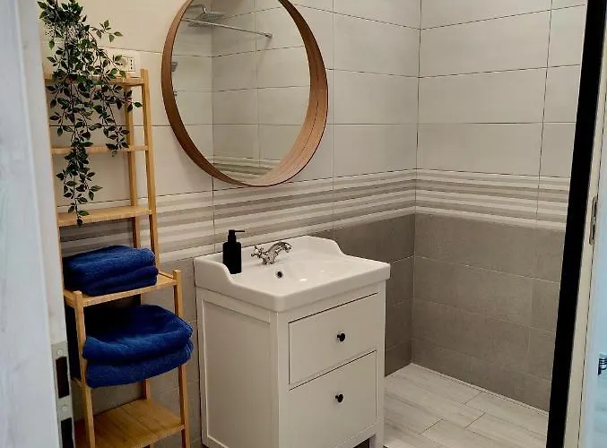 Naby By The Sea Năvodari